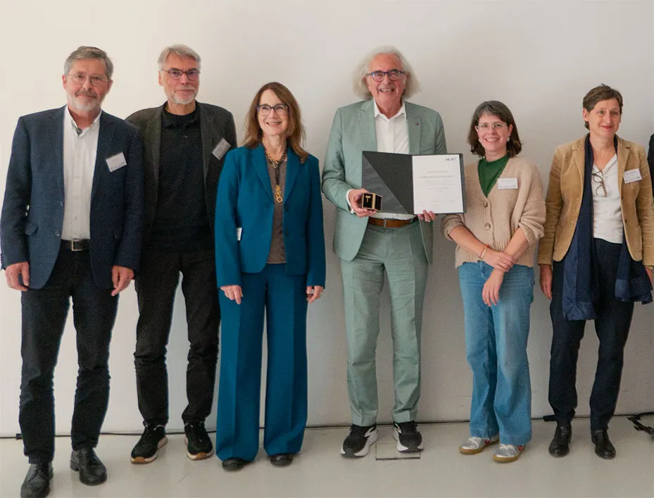 Verleihung der Ehrenmitgliedschaft des AKTLD 2025 — Gruppenfoto mit Laudatoren und Vorstand